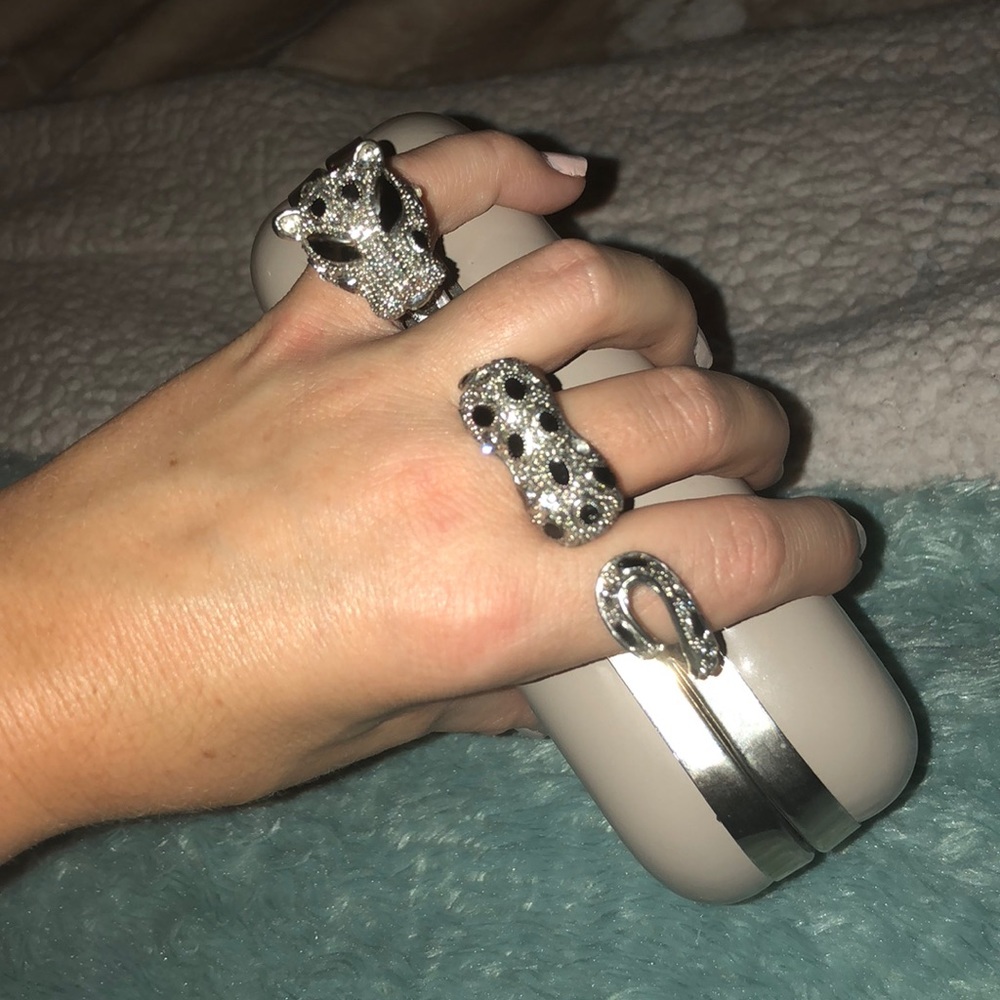 Tan Ring Clutch